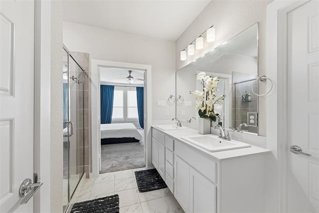 Building Photo - 2417 Mankato Dr