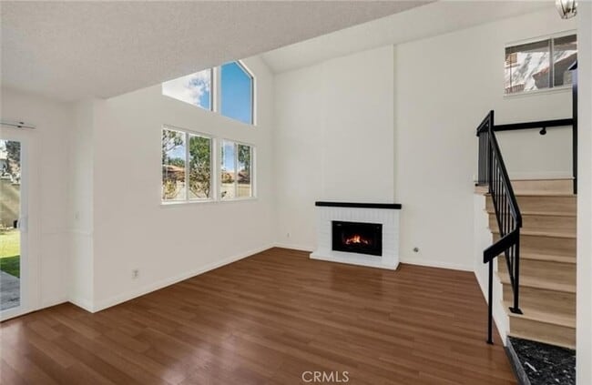 Building Photo - 11896 Los Alisos Cir