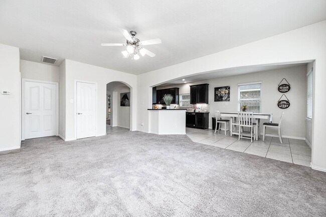Building Photo - 4335 Careybrook Ln