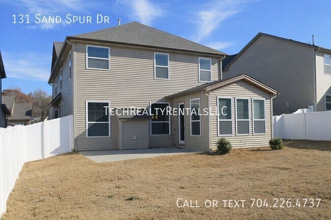 Building Photo - 131 Sand Spur Dr