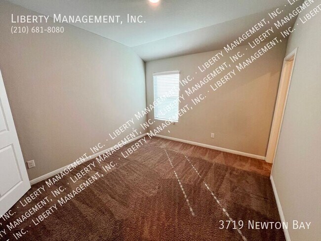 Building Photo - 3719 Newton Bay