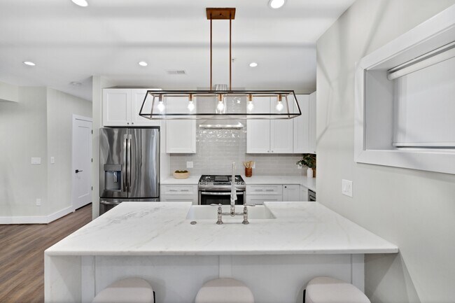 Building Photo - 1419 Upshur St NW