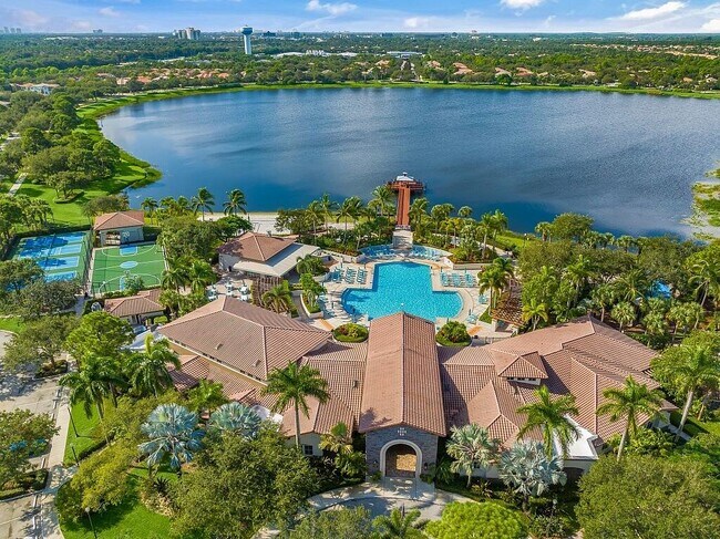 Primary Photo - 631 Moondancer Ct