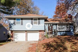 Building Photo - 3 Bedroom Pet-Friendly Home in KANSAS CITY, MO with Main Street Renewal