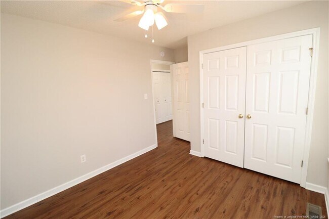 Building Photo - 2324 Maybrook Dr