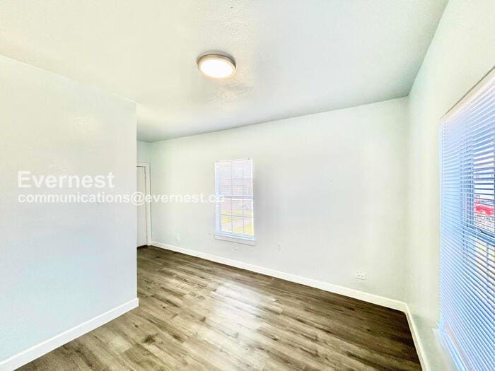 Building Photo - 2308 Britton Ave