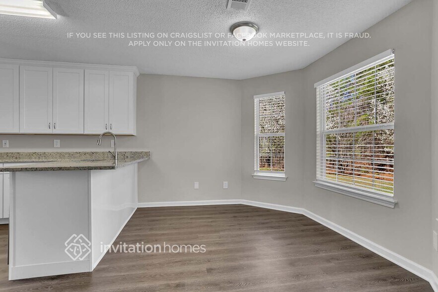 Building Photo - 518 Vaughan Valley View