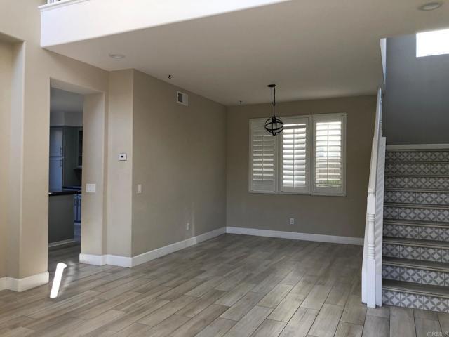 Building Photo - 130 Venetia Way