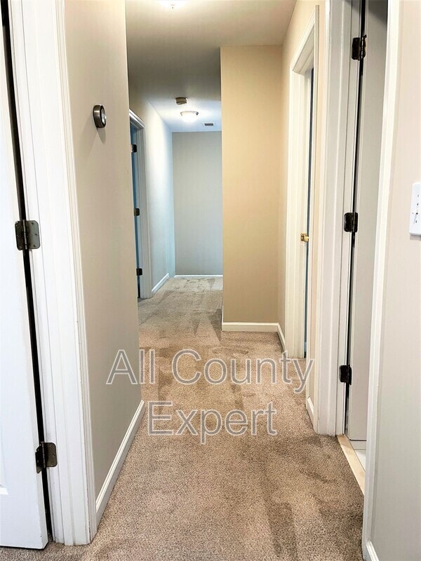 Building Photo - 3045 Spring Field Ct