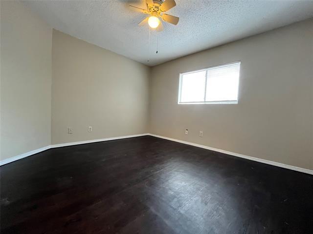 Building Photo - 3047 Olympia Dr