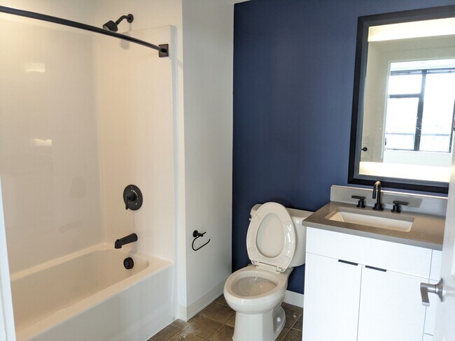 Building Photo - 91 Brighton Ave