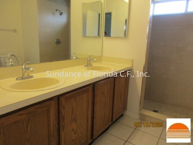 Building Photo - SUMMER'S HERE IT'S GREAT TO HAVE A POOL HO...