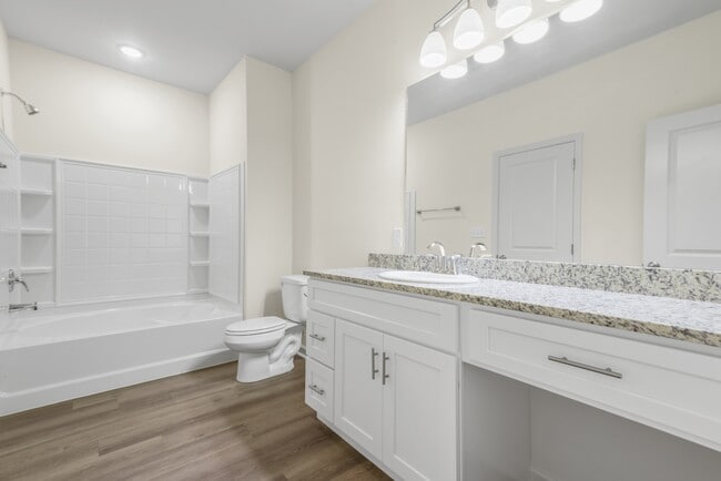 Building Photo - 20983 Oregon St