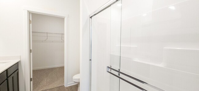 Building Photo - 4191 Viceroy St