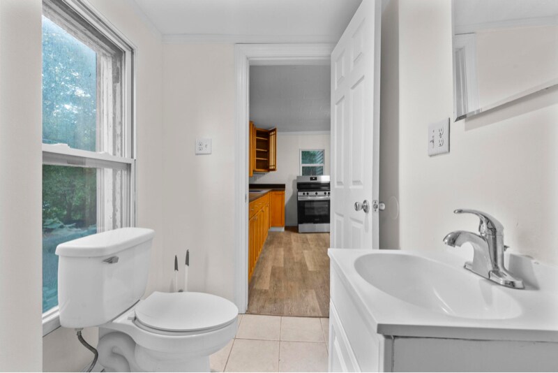 Building Photo - 59 Hill St