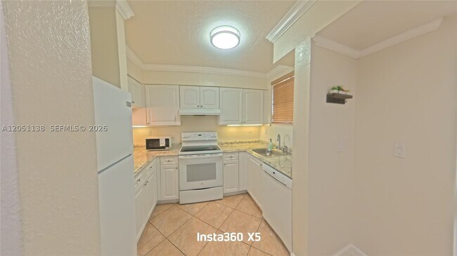 Building Photo - 14971 SW 82nd Ln