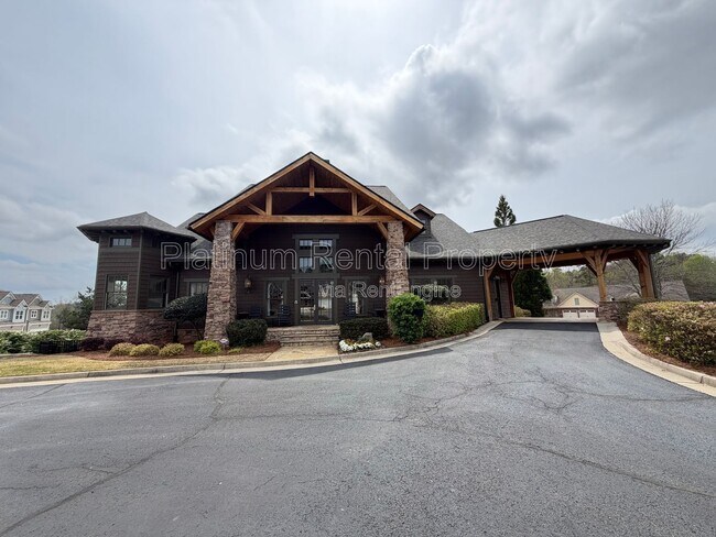 Building Photo - 42 Rustin Rdg