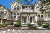 Building Photo - 959 Ellsworth Dr