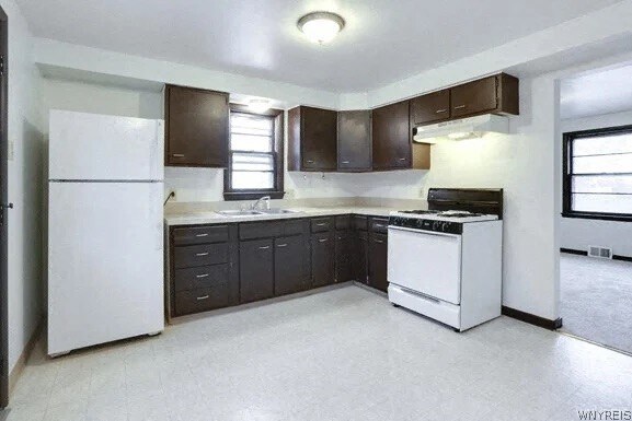 Building Photo - 3319 McKinley Pkwy