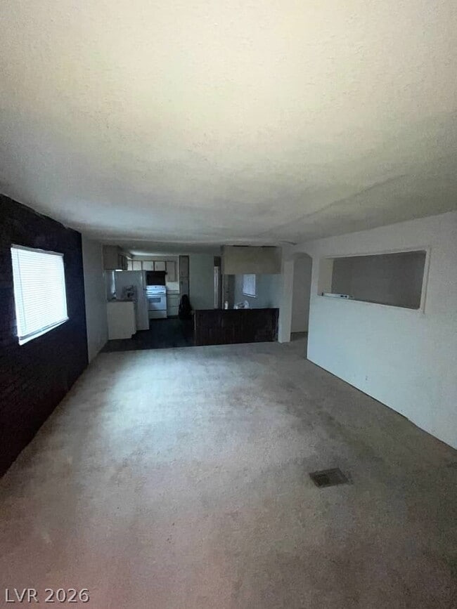 Building Photo - 1121 Pawnee Ln