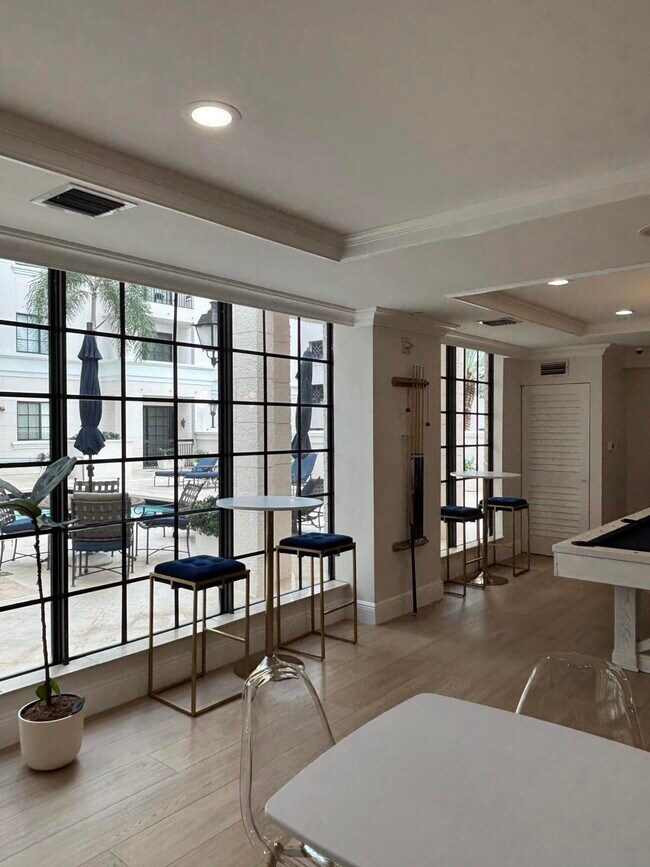 Building Photo - 233 S Federal Hwy