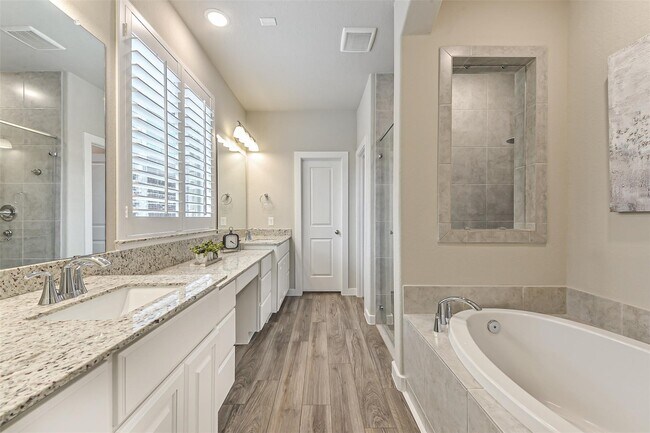 Building Photo - 18407 Kilbowie Pl