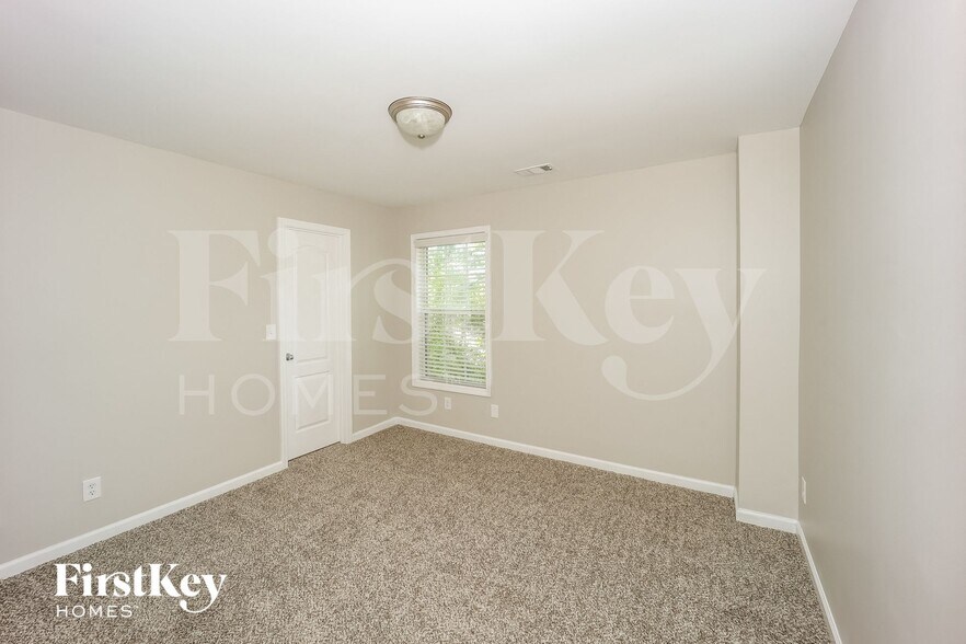 Building Photo - 3673 Talonega Trail