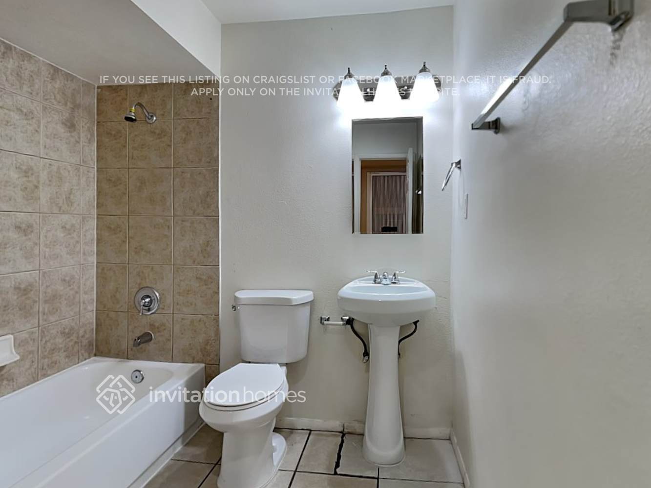 Building Photo - 7818 W Fairmount Ave