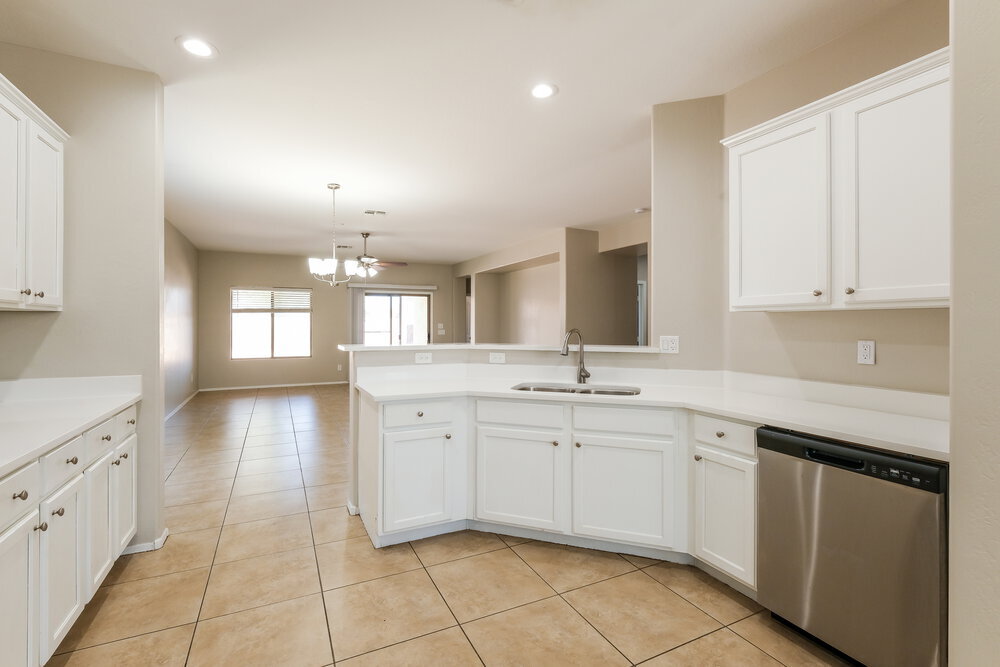 Building Photo - 105 N 108th Dr