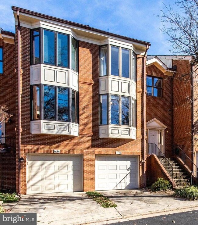 Building Photo - 1494 Hampton Hill Cir