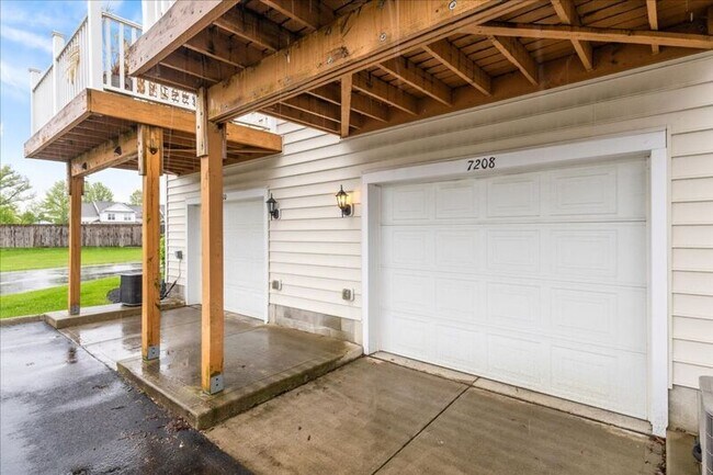 Building Photo - 7208 Billy Goat Dr