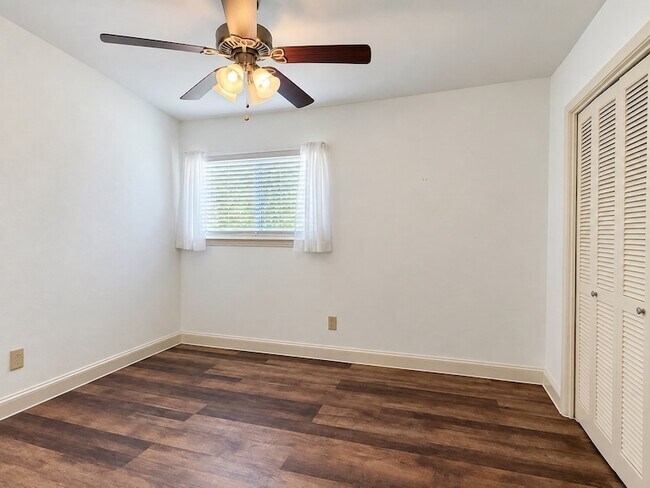 Building Photo - 15531 Mosscove Cir