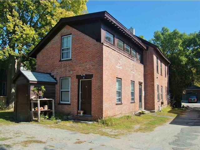 Unit entrance - 43 Union N St