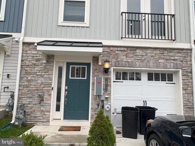 Building Photo - 1815 Betterton Rd