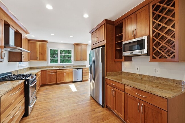 Building Photo - Chevy Chase Home | 4 Bed | 3.5 Bath | 2,500 Sf | Driveway Parking | Large Fenced-In Backyard w/ Deck