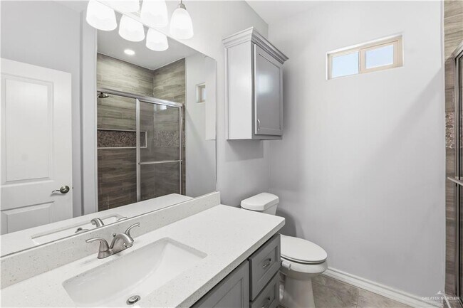 Building Photo - 24 Quietud St