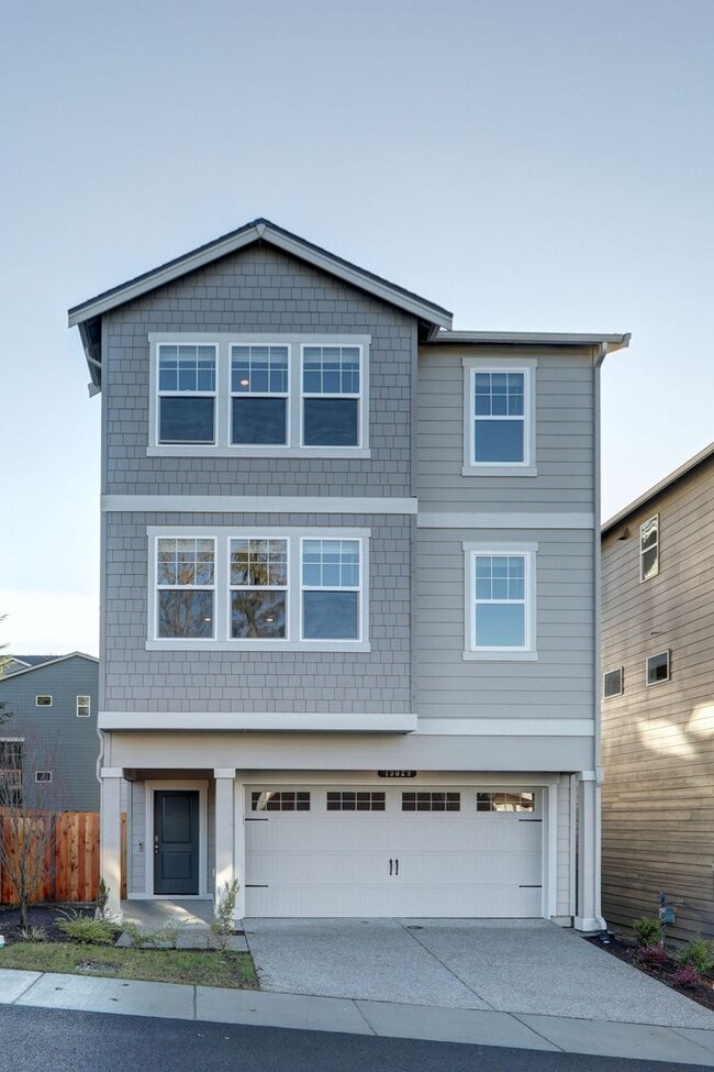 Building Photo - Beautiful 4bd, 3.25ba Home Available in Great Community!