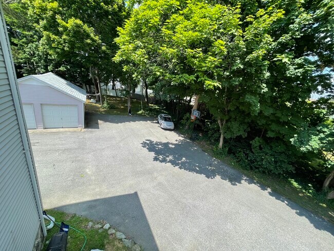 Building Photo - 61 Waverley Rd