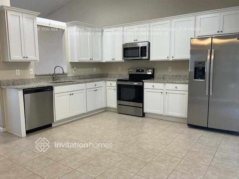 Building Photo - 7110 Briggs Ave