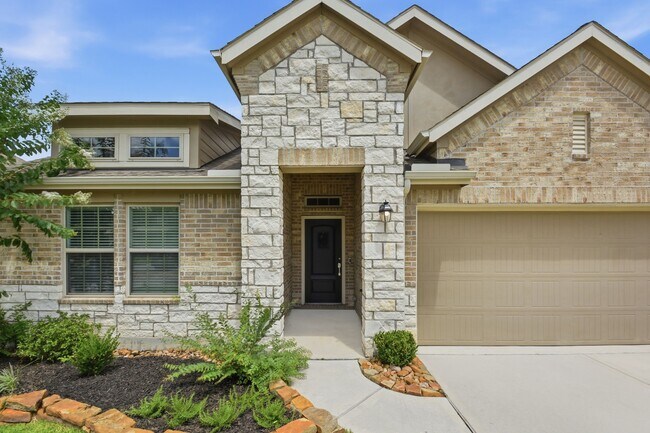 Building Photo - 9327 Clearwater Bluff Ln