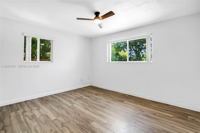 Building Photo - 9841 Dominican Dr