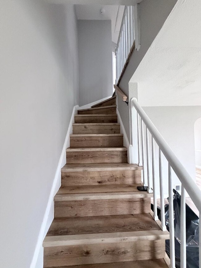 Building Photo - 5425 Whitlock Rd