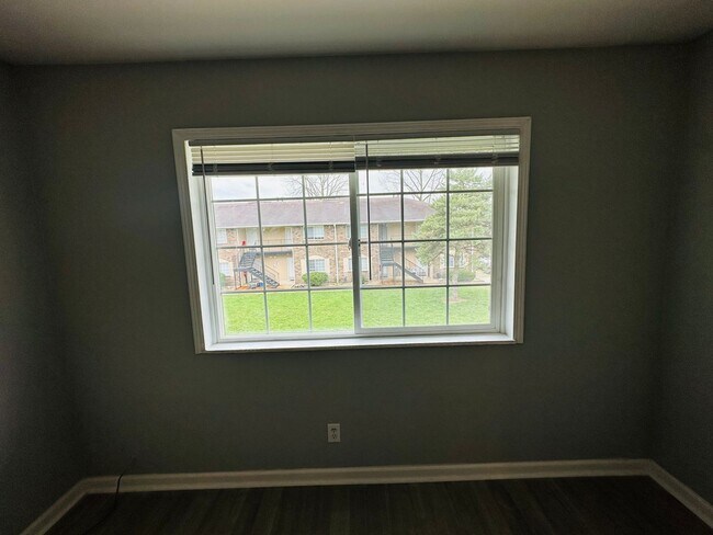 Building Photo - Discover the Best of Lawrence Living at Br...