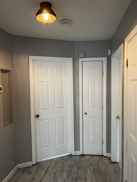 Building Photo - 22824 Mac Arthur Blvd