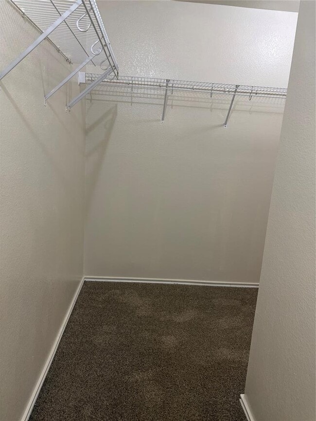 Building Photo - 11805 Stoney Meadow Dr