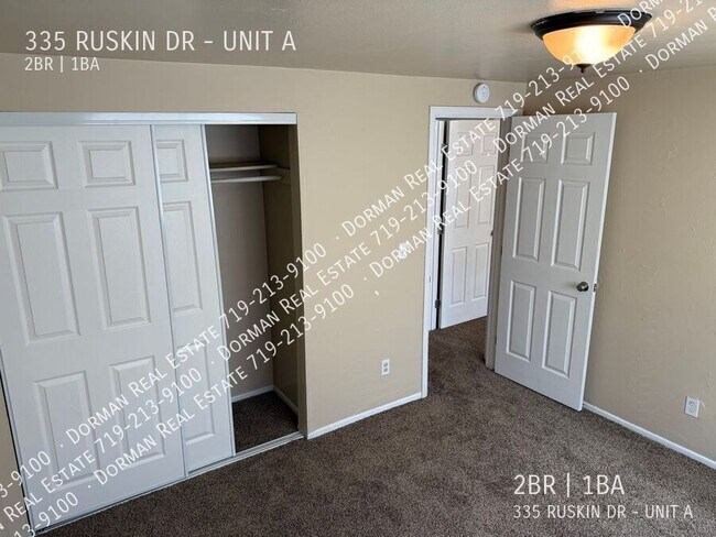 Building Photo - 335 Ruskin Dr