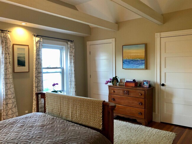 Building Photo - 132 Boston Ave