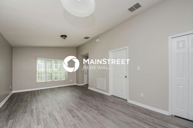 Building Photo - 3 Bedroom Pet-Friendly Home in Ocoee, FL with Main Street Renewal