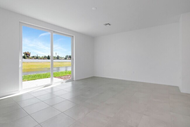 Building Photo - Brand-New 3BR/2.5BA Townhome in Lakewood Ranch — Internet, Trash, & Lawn Care Included