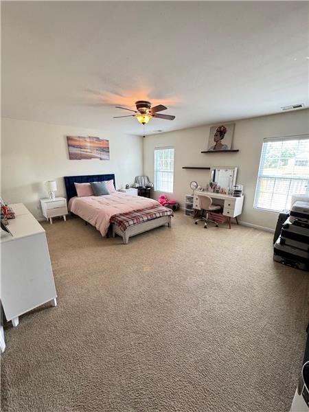 Building Photo - 320 Grasslands Dr